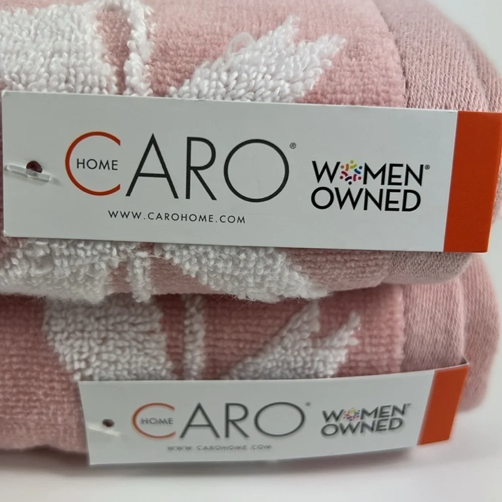 CARO Home Bath Towel Set Pink White Bow Pattern Bath Tip 4 PC NEW
